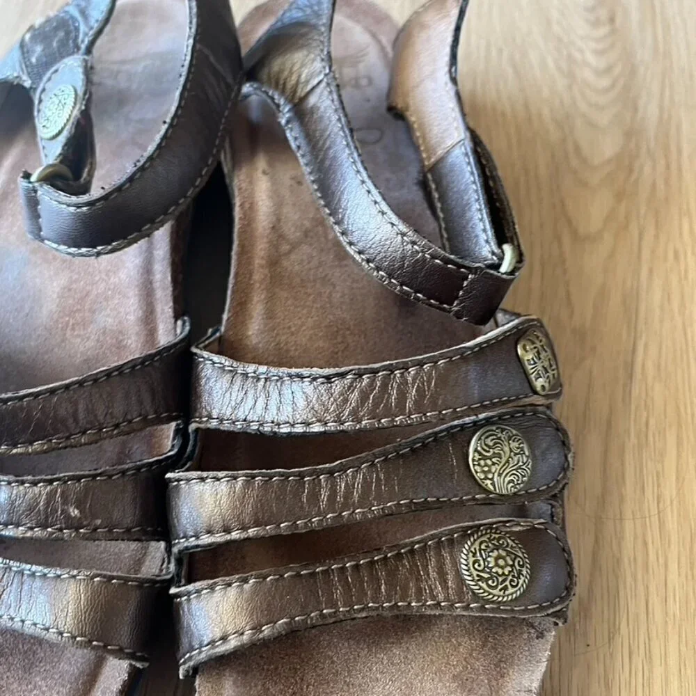 ** DANSKO Jess Bronze Metallic Sandals Strappy Size 39 US 8